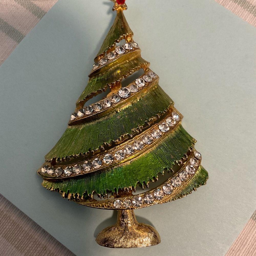 Vintage Weiss brooch